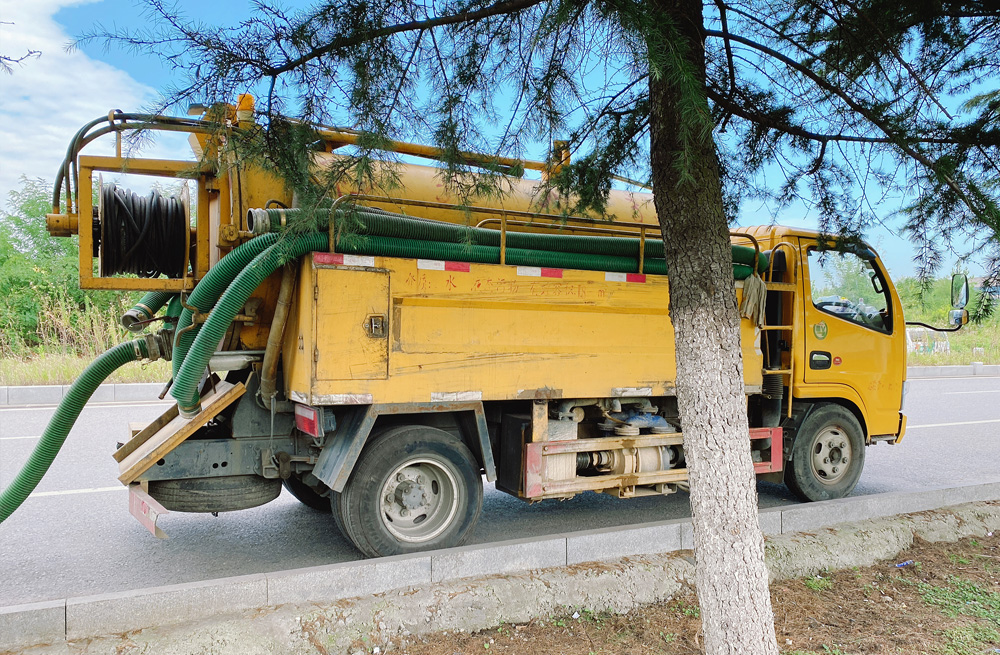 283兰园清洗抽粪车