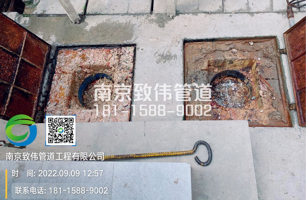兰园工地食堂隔油池油污清理施工现场